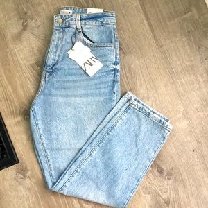 Zara Mom Slim Fit Jean
